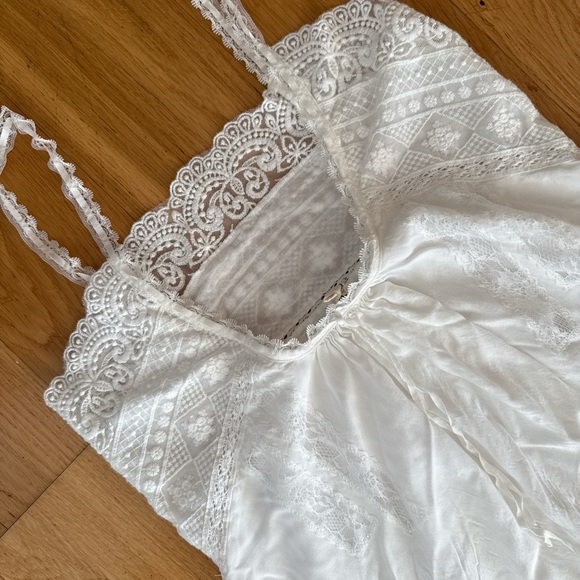 Spell White Lace Peaches Dress - Picture 6 of 8